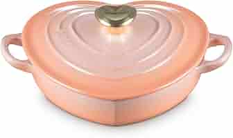 LE CREUSET ハート型鍋 ピンク　アンティークローズ ル・クルーゼのクリスマスシーズン限定色「ベリー」定番鍋から